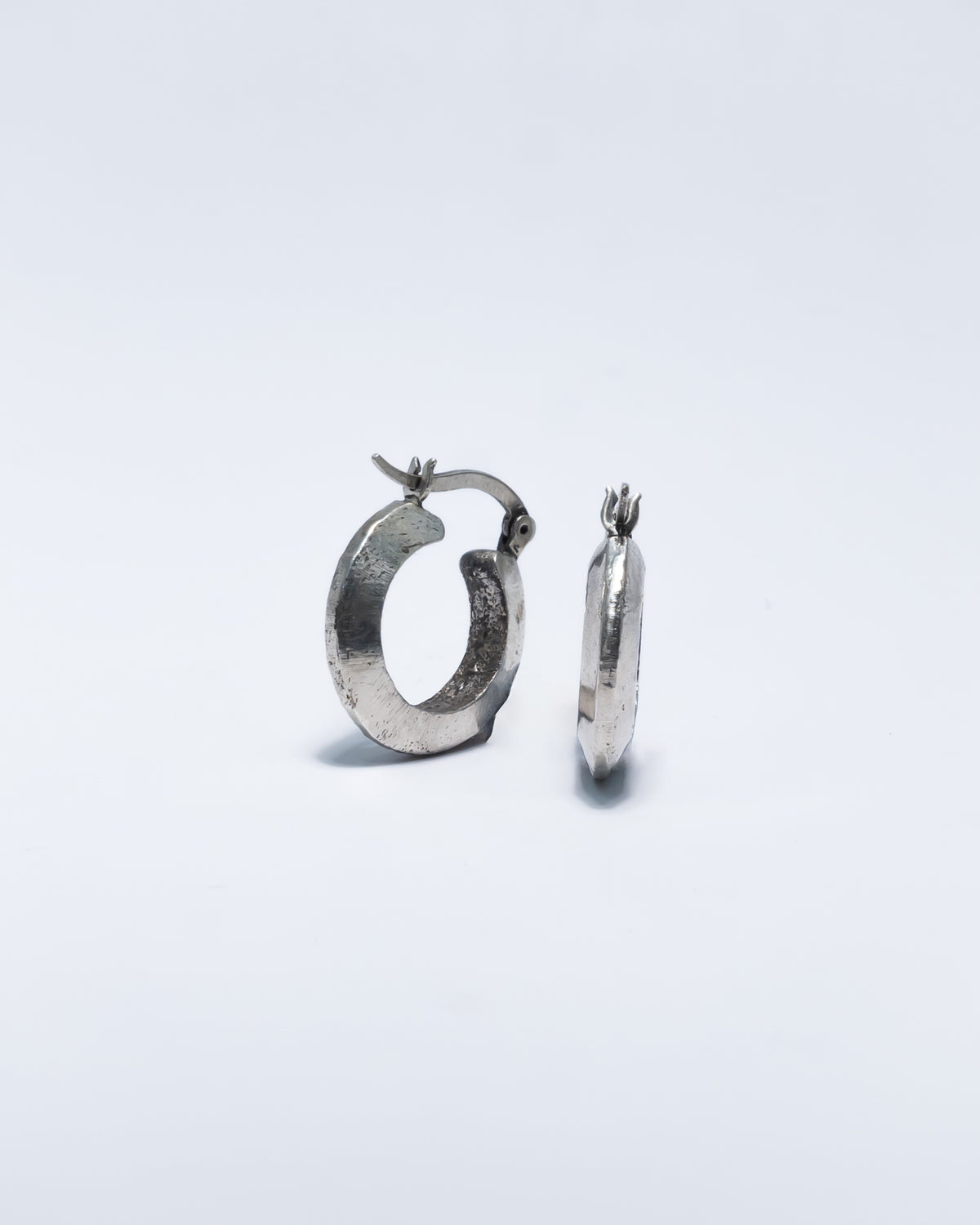 Trape Earring
