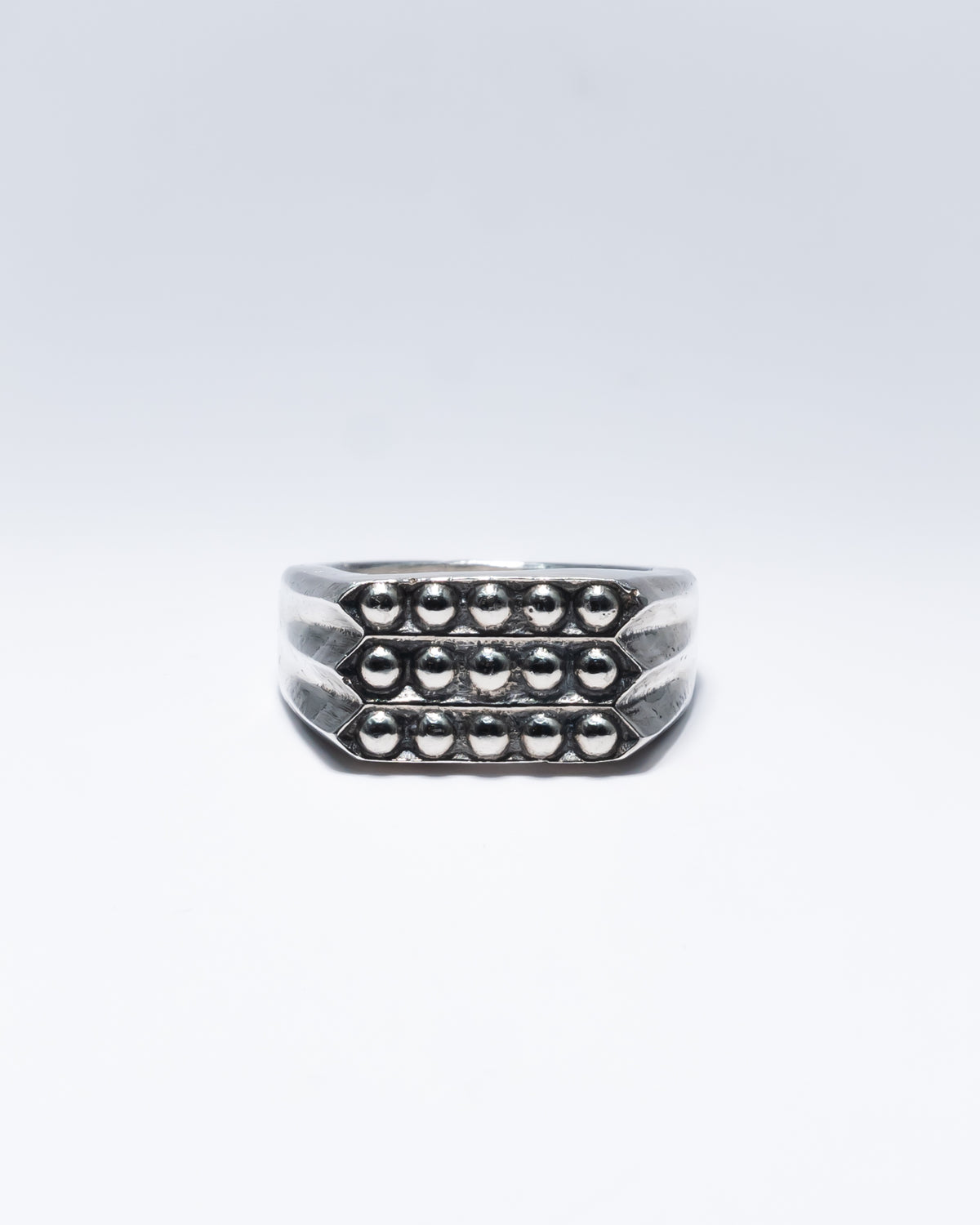 Three Point Ball Ring