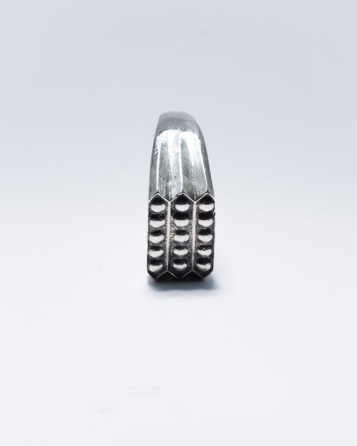 Three Point Ball Ring